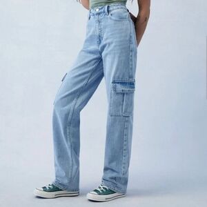 PacSun Light Indigo '90s Boyfriend Cargo Jeans